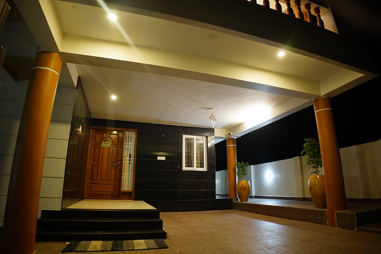 Private Villa Resorts in ECR